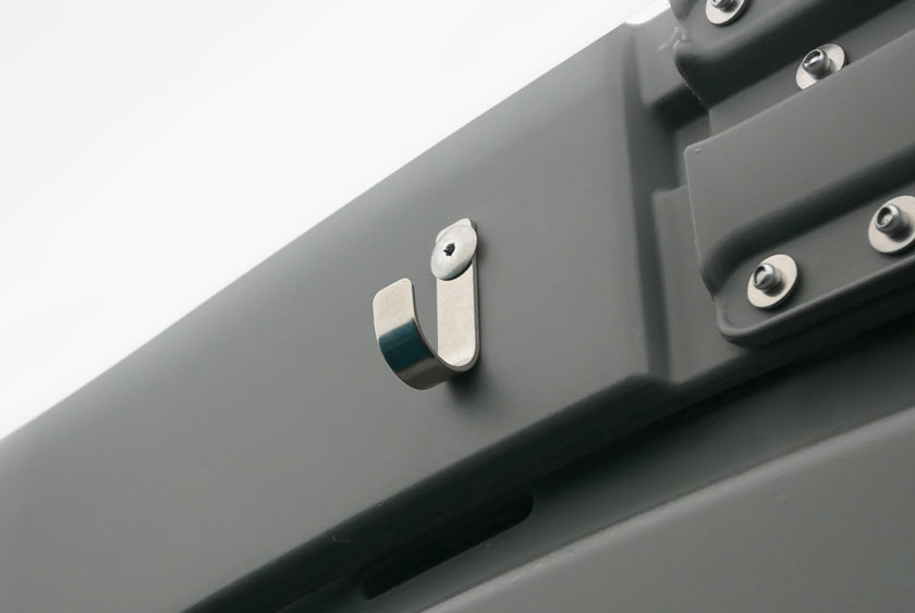 COAT/HAT HOOK OVER DOORWAY