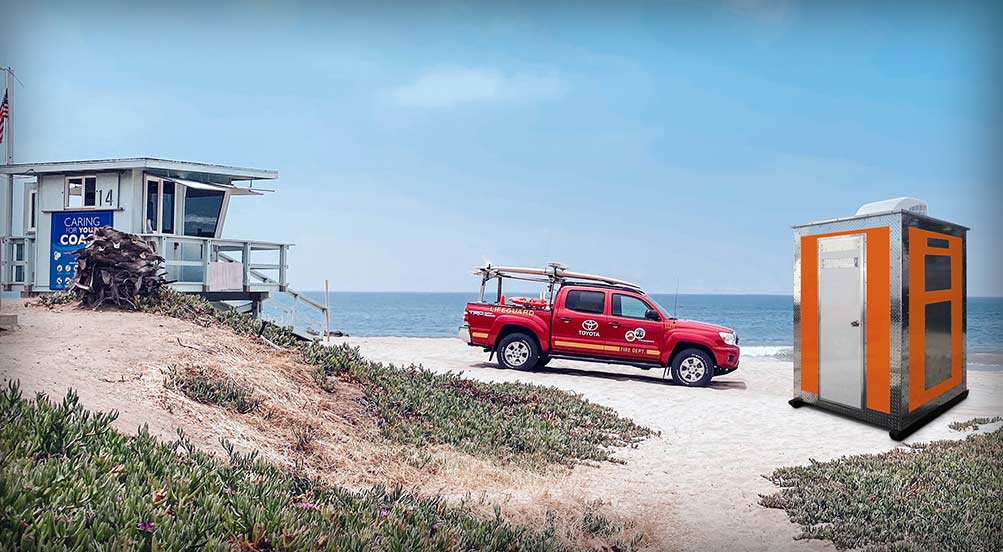 TEMPORARY LOCKER ROOM | The A25 Locker Room Portable Unit On The Beach