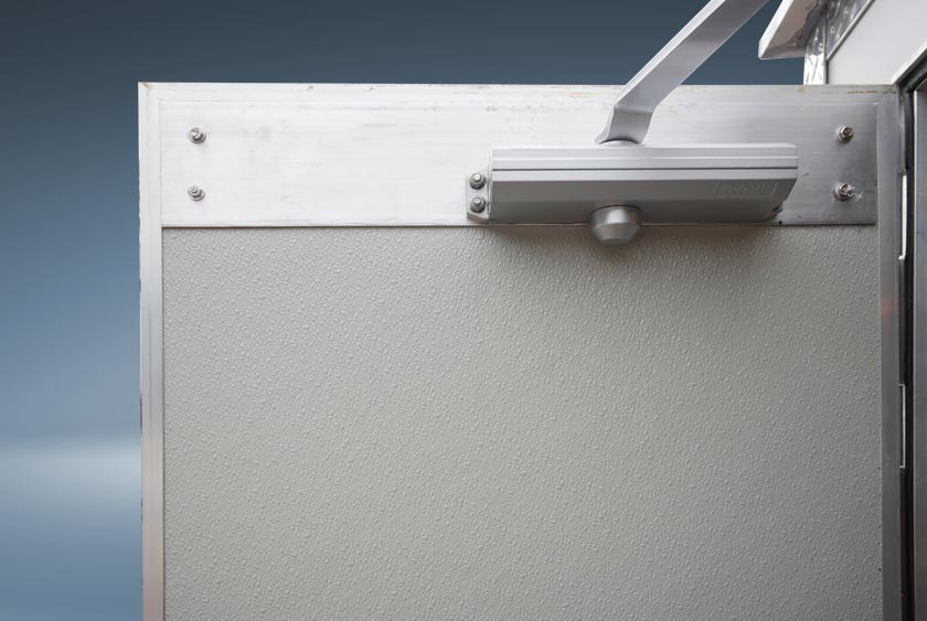 AUTOMATIC DOOR CLOSER FOR CONVENIENCE