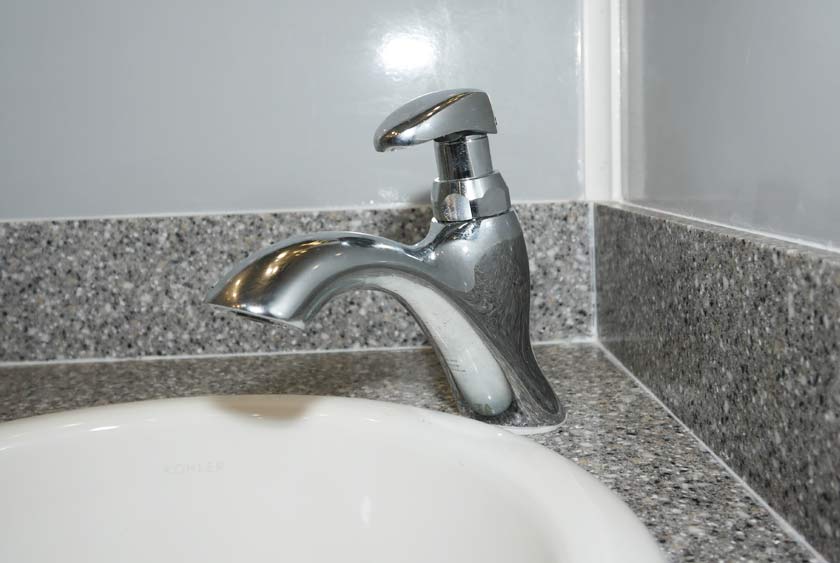 STAINLESS STEEL AUTO SHUTOFF FAUCET