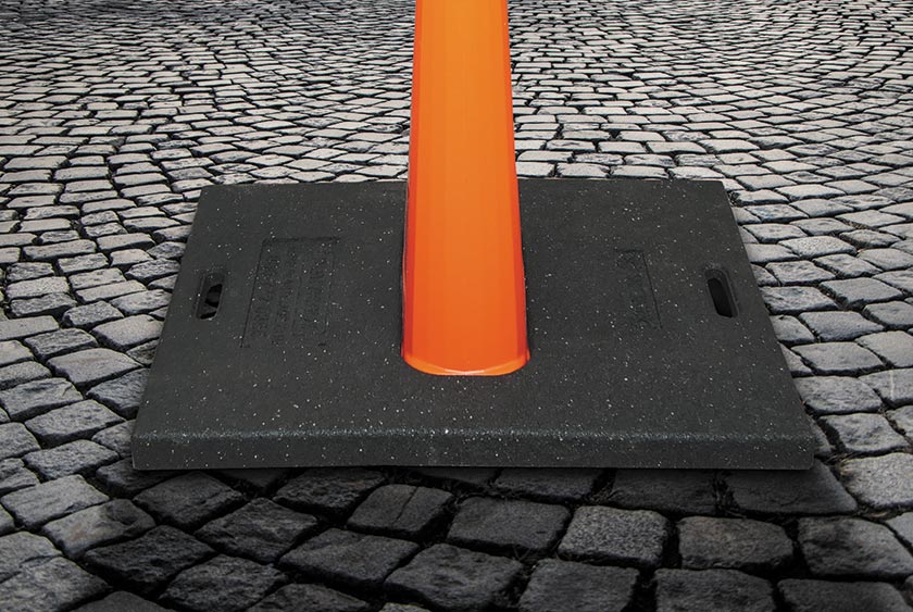Heavy duty, non-slip rubber base prevents moving or tipping