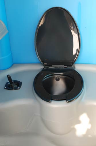 Hand Flushing Action Toilet!