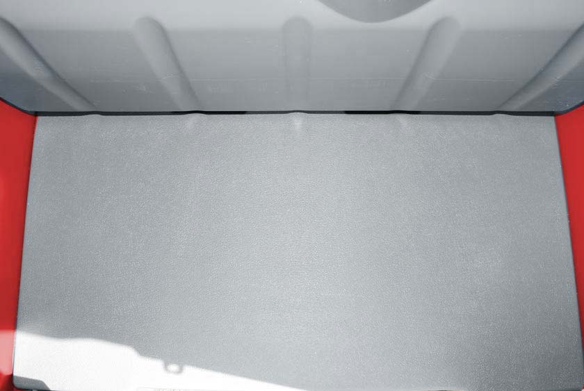 ROOMY INTERIOR FOR ALLOWS FOR EASE OF MOVEMENT