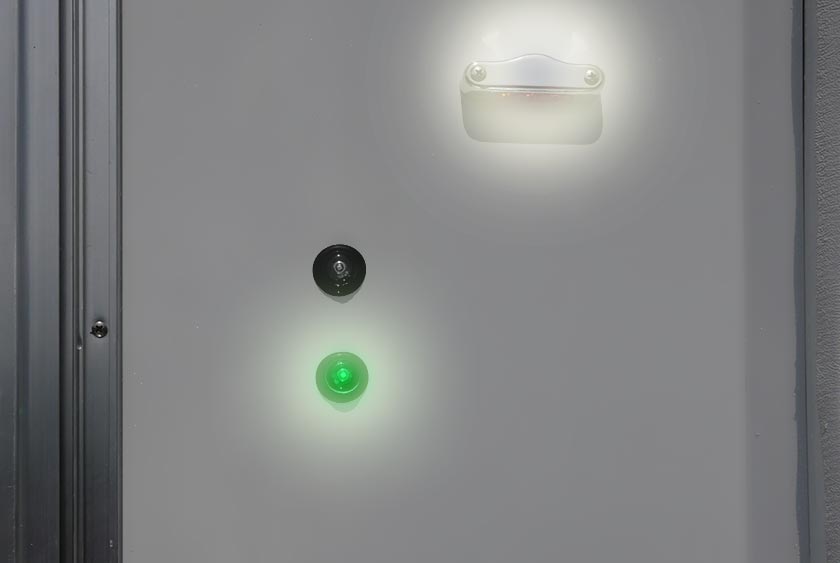 OUTSIDE OCCUPANCY INDICATOR LIGHTS, WITH OUTDOOR LIGHTING