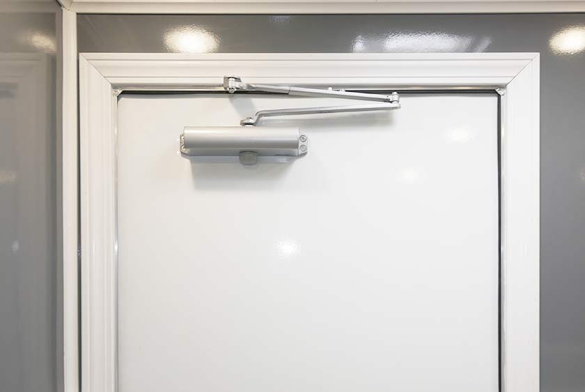 AUTOMATIC CLOSING DOORS FOR PRIVACY
