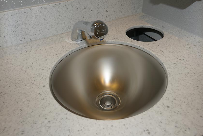 STAINLESS STEEL SINKS