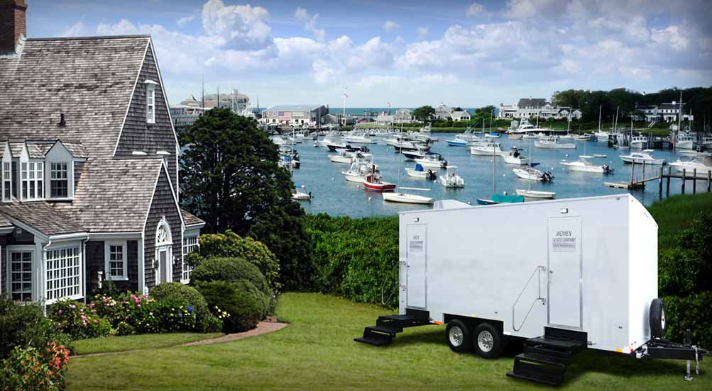 The Moorings Luxury Restroom Trailer In The Yard