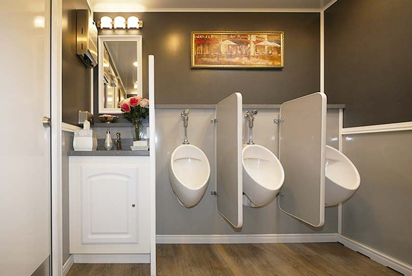 SPACIOUS MEN'S RESTROOM