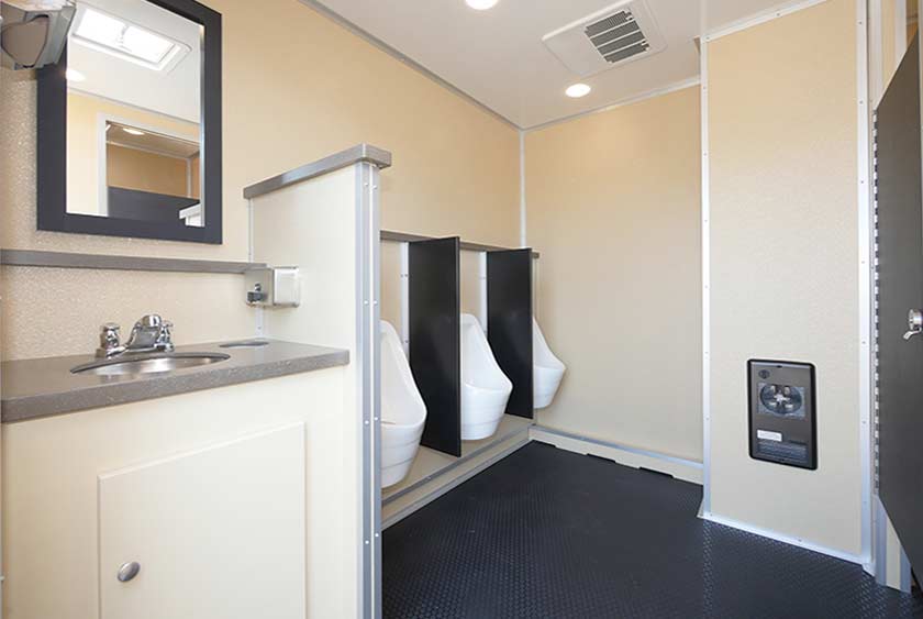 MEN'S SIDE HAS AMPLE ROOM FOR SEVERAL USERS AT ONCE