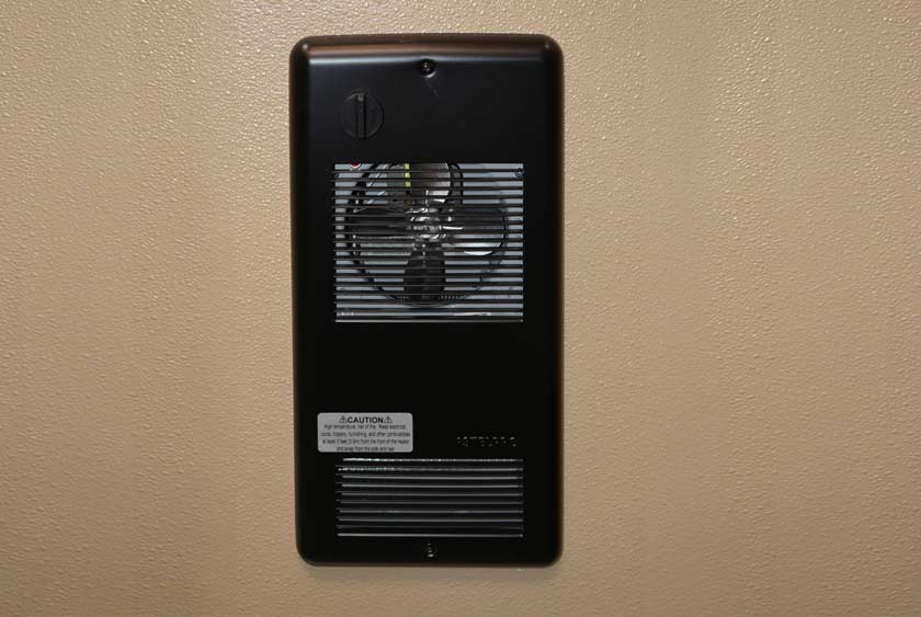 THERMOSTAT CONTROLLED HEATERS FOR COLD TEMPERAT