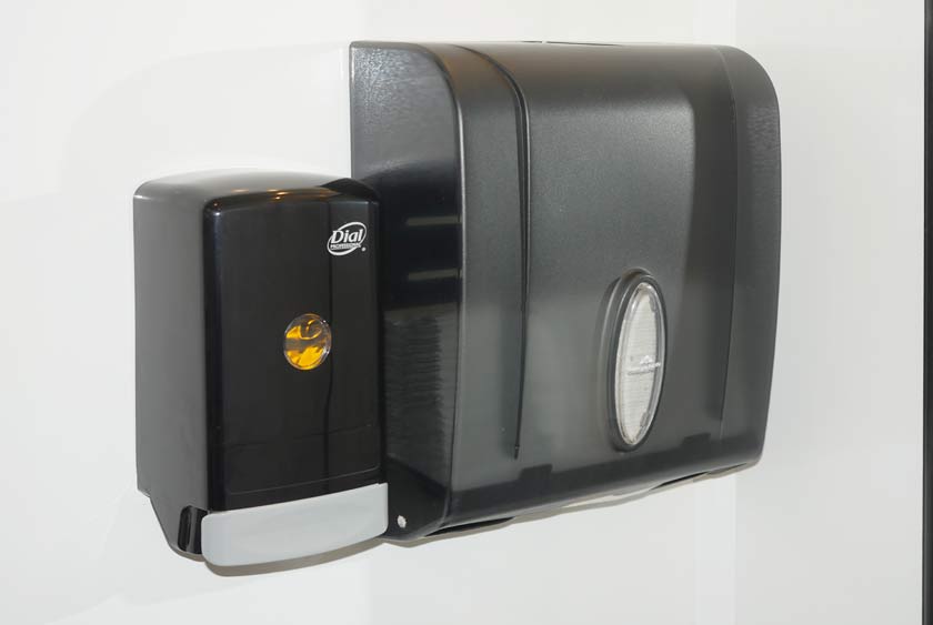 ANTIBACTERIAL SOAP AND PAPER TOWELS PROVIDED