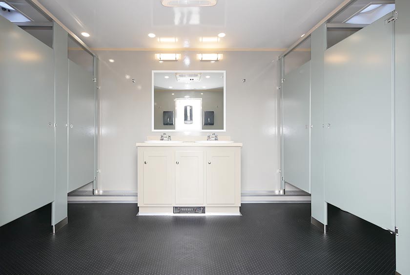 ROOMY FOYER OF WOMEN'S SIDE RESTROOM