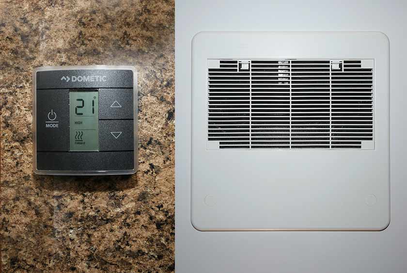 DOMETIC CENTRAL AIR CONDITIONING SYSTEM WITH THERMOSTAT