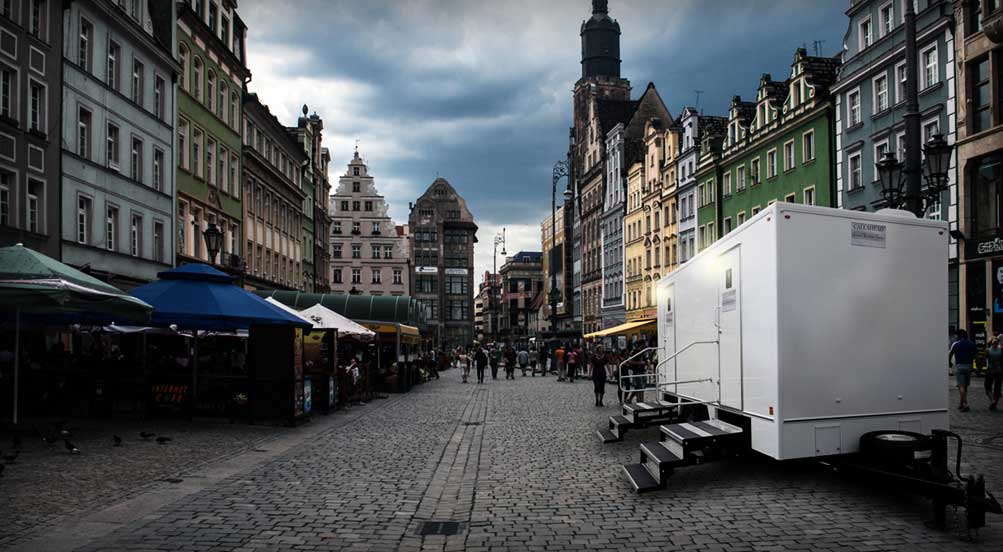 VIP Restroom Trailer in NYC