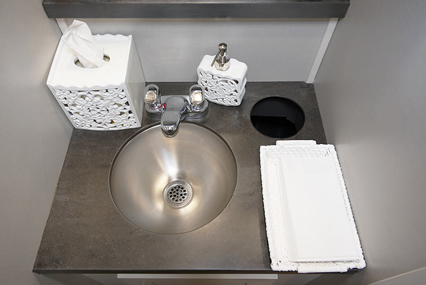 STAINLESS STEEL SINKS WITH AUTOMATIC SHUTOFF FAUCETS