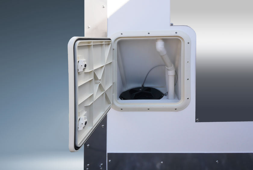 REAR ACCESS HATCH ALLOWS FOR EASY, FAST WASTE REMOVAL WITHOUT ENTERING MAIN UNIT