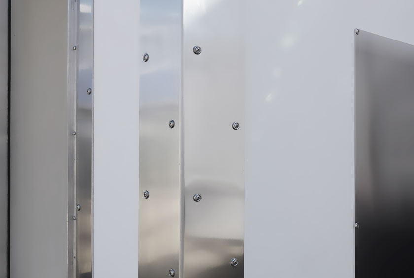 MARINE-GRADE ALUMINUM CORNER MOLDINGS AND PANELS WITH STAINLESS STEEL FASTENERS