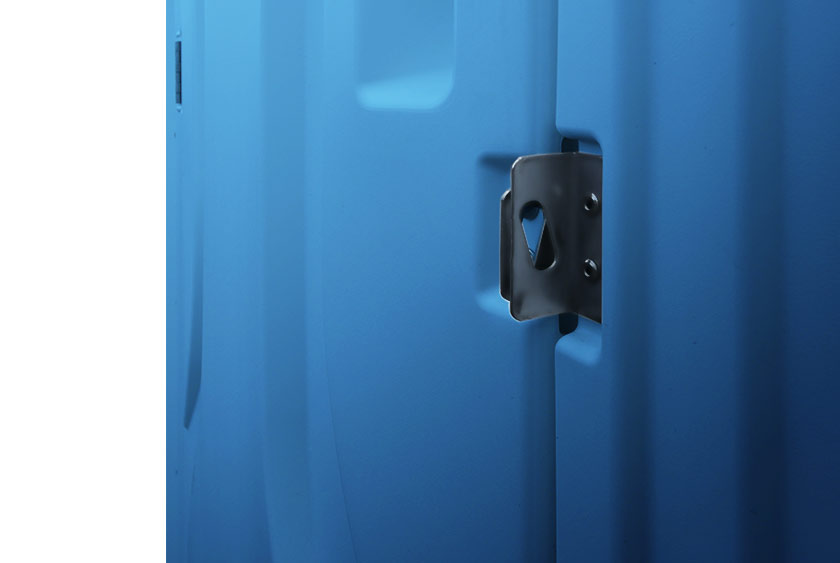 LOCK HASP CAN BE USED TO SECURE THE PORTABLE RESTROOM